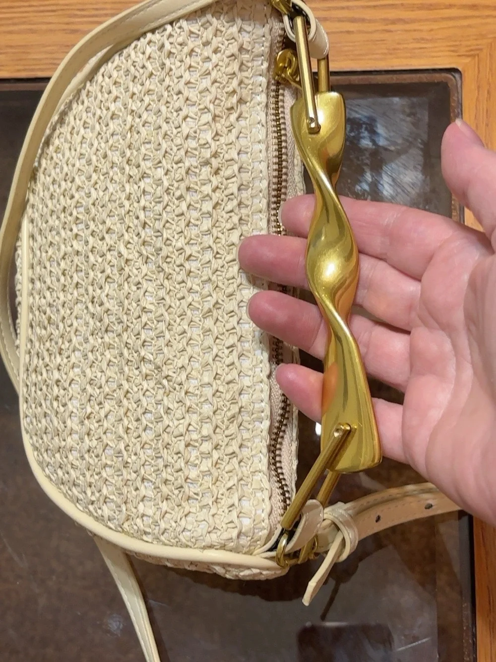 Cream Woven Raffia Mini Crossbody Clutch Bag Sculptural Gold Hardware